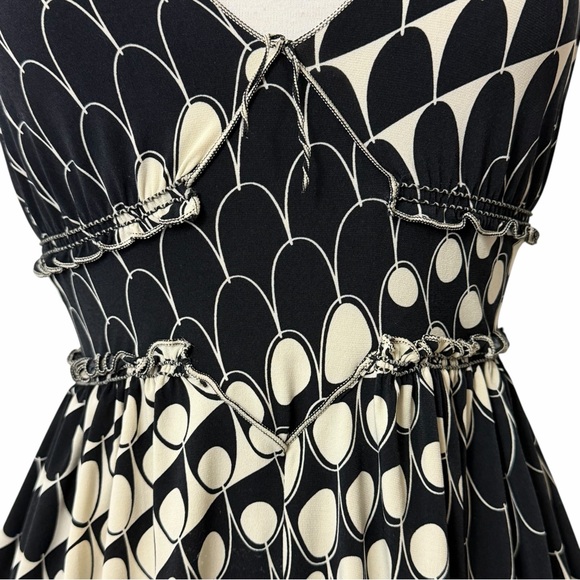 VTG Art Deco Scallop Print Smocked Empire Waist Babydoll Sleeveless Top Small - Picture 4 of 10